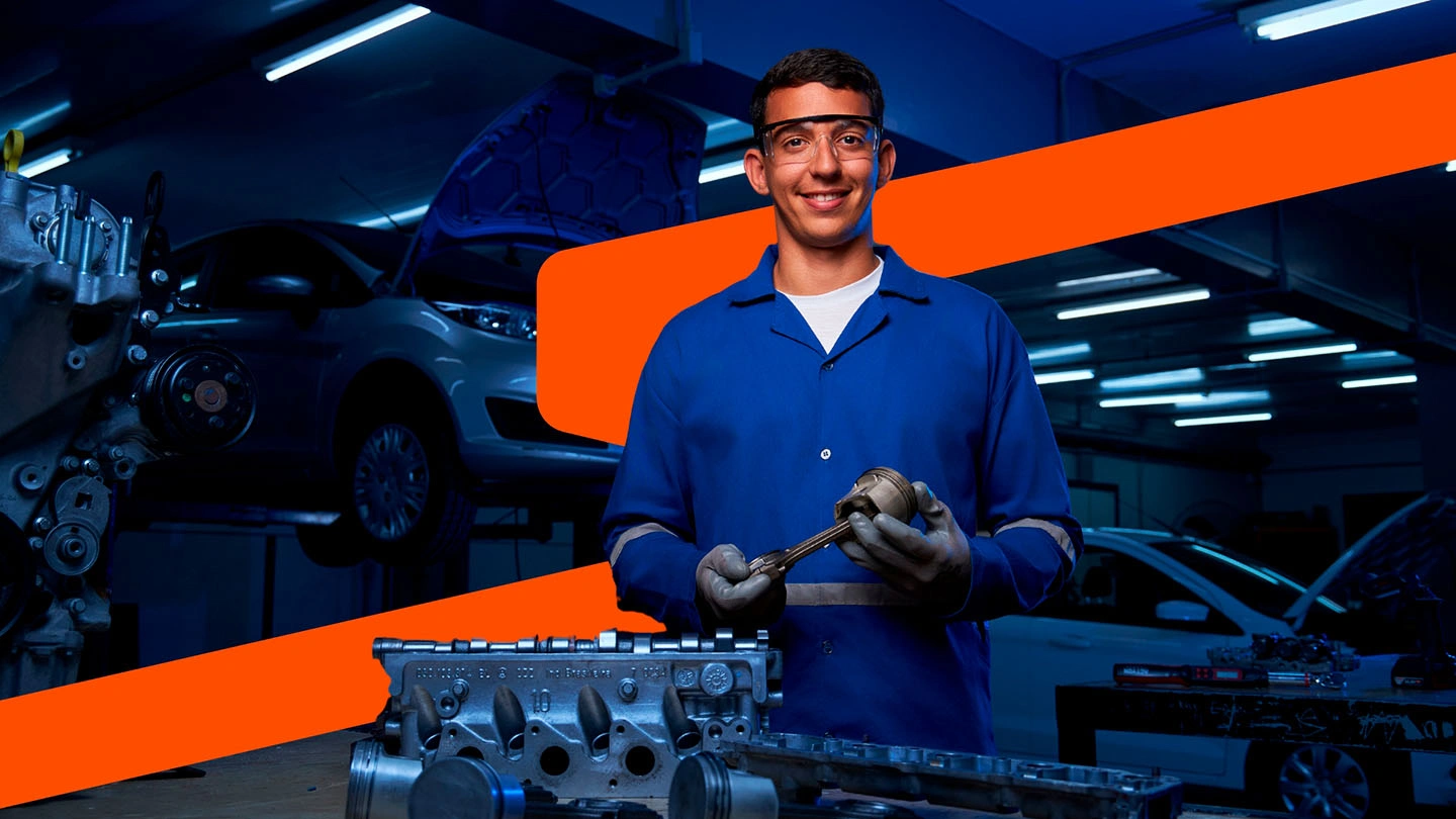 TÉCNICO EM MANUTENÇÃO AUTOMOTIVA