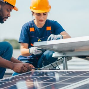 INSTALADOR DE SISTEMAS FOTOVOLTAICOS